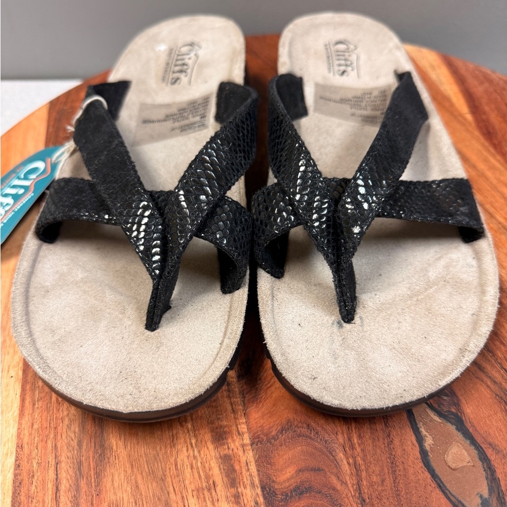 Cliffs by White Mountain Black snakeskin  and Tan‎ Sandals